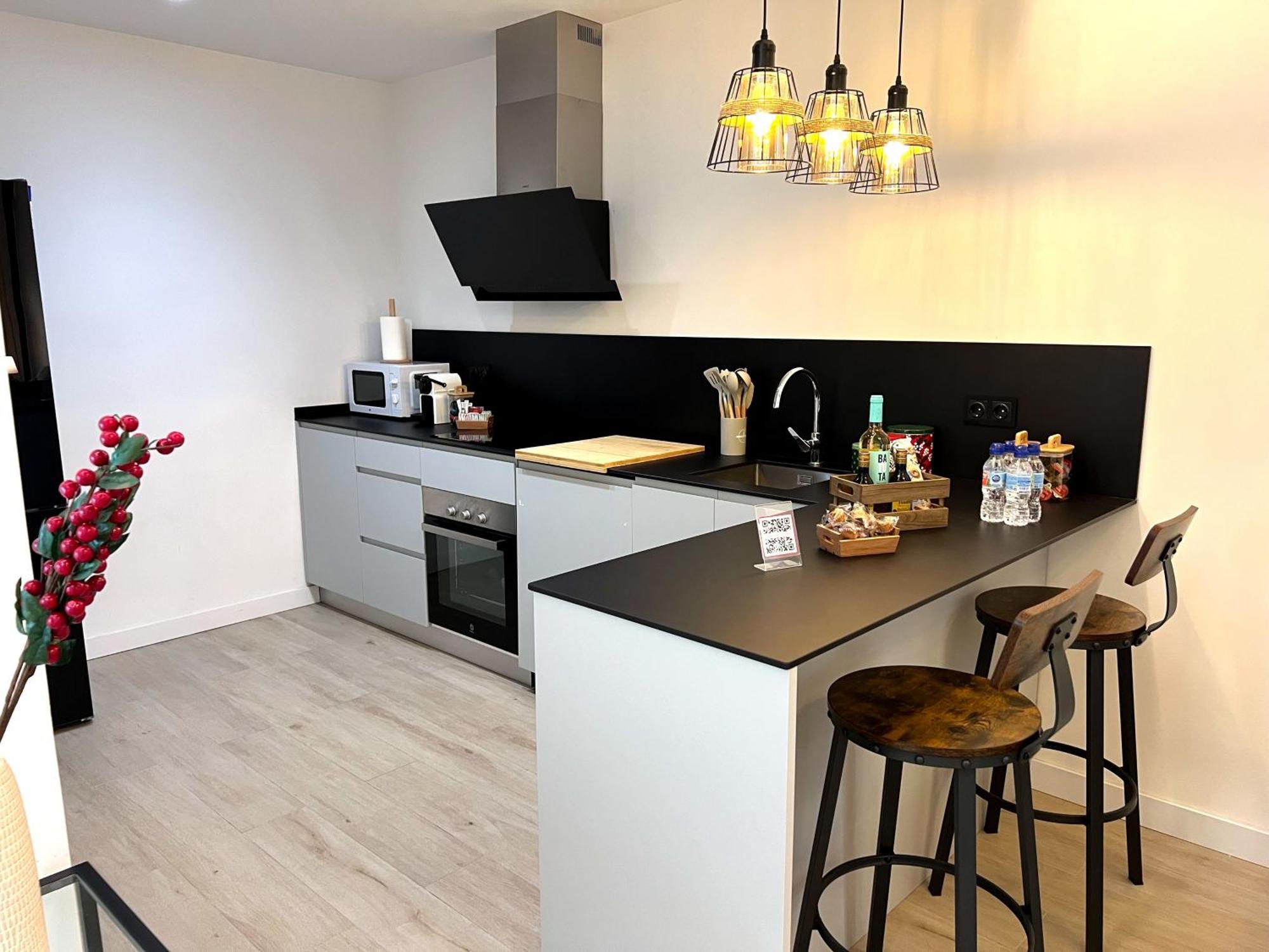 Apartamento Duplex Moderno Y Acogedor Junto A Atocha Madrid Exterior foto
