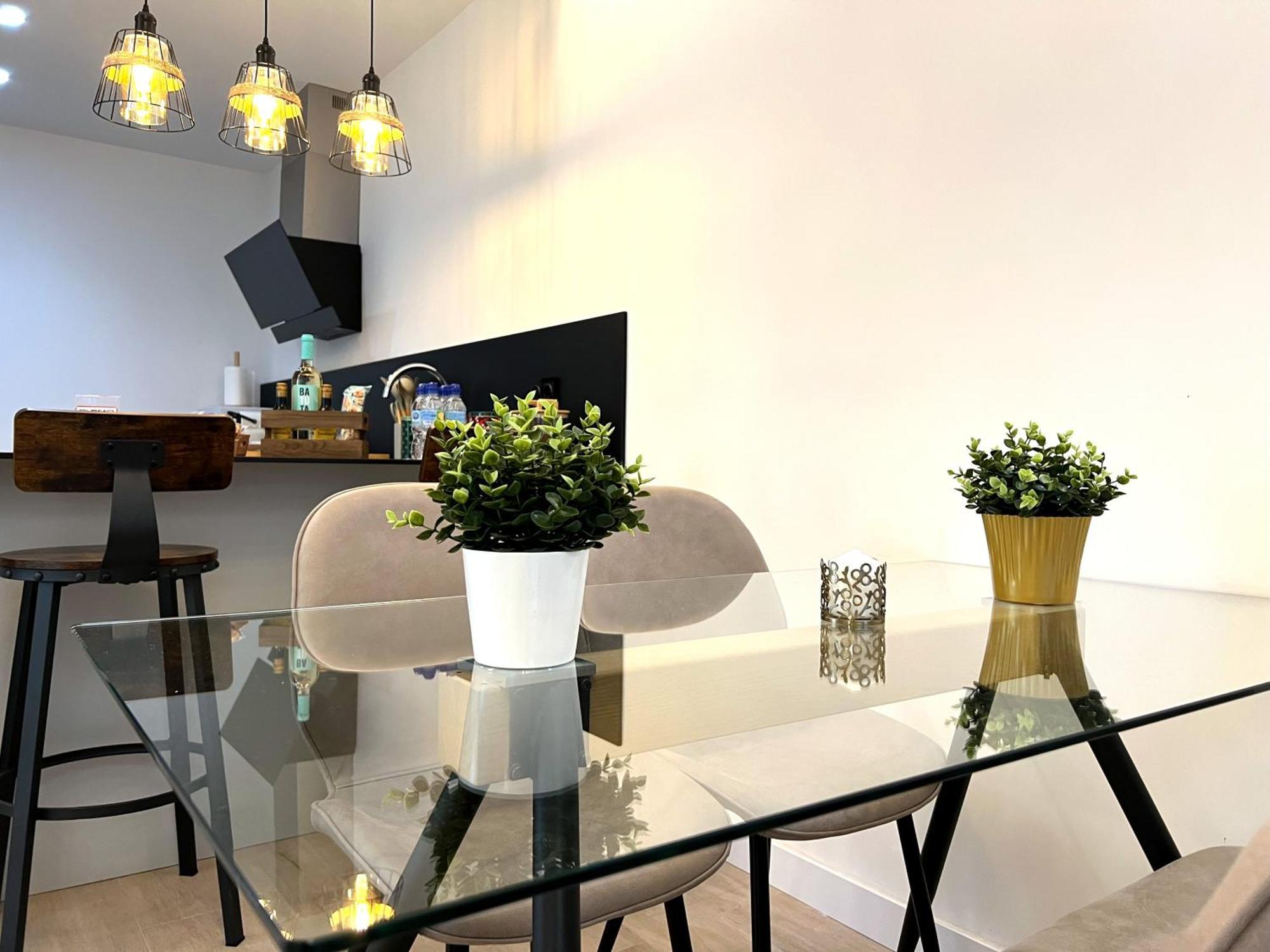 Apartamento Duplex Moderno Y Acogedor Junto A Atocha Madrid Exterior foto