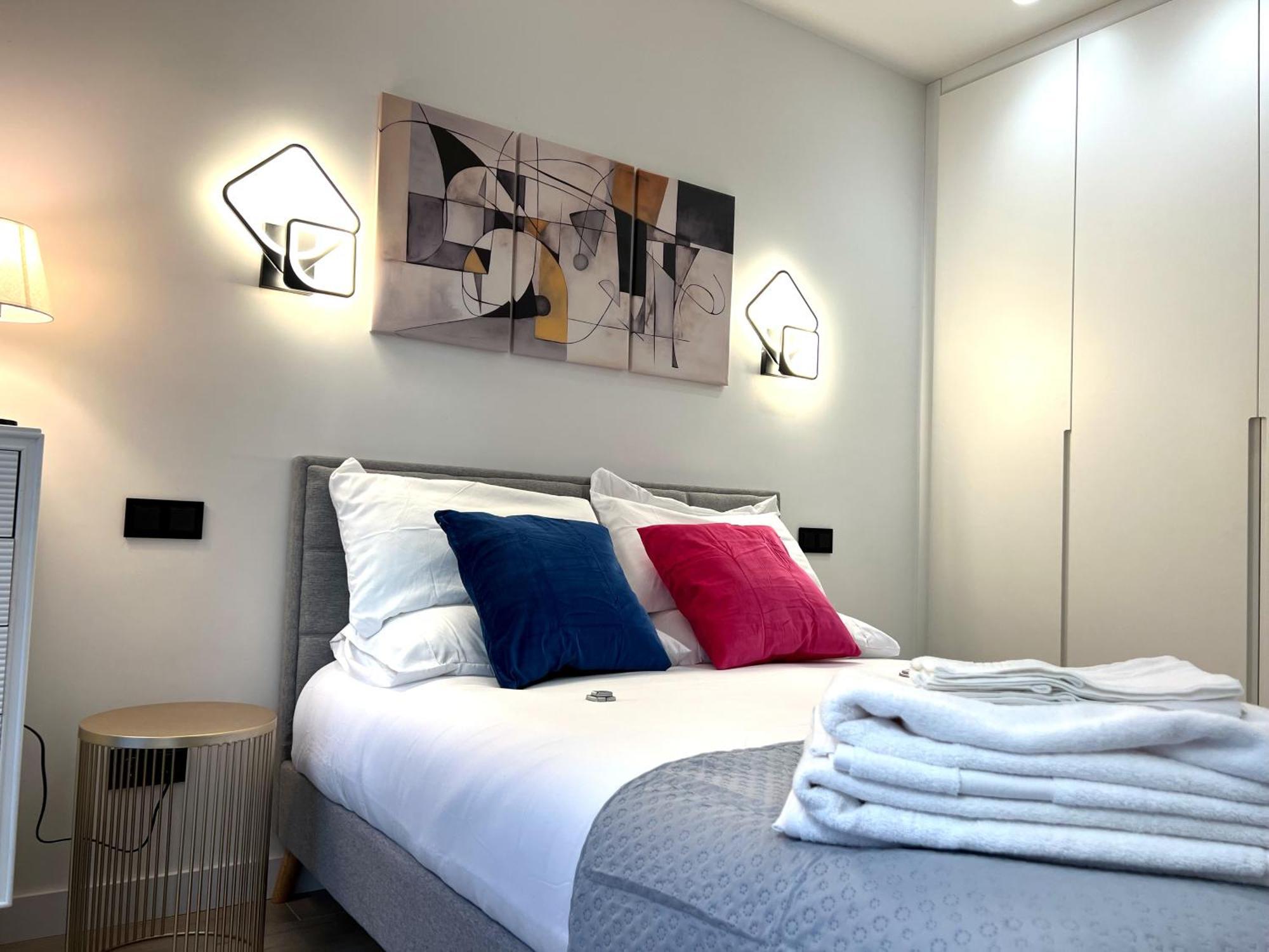 Apartamento Duplex Moderno Y Acogedor Junto A Atocha Madrid Exterior foto
