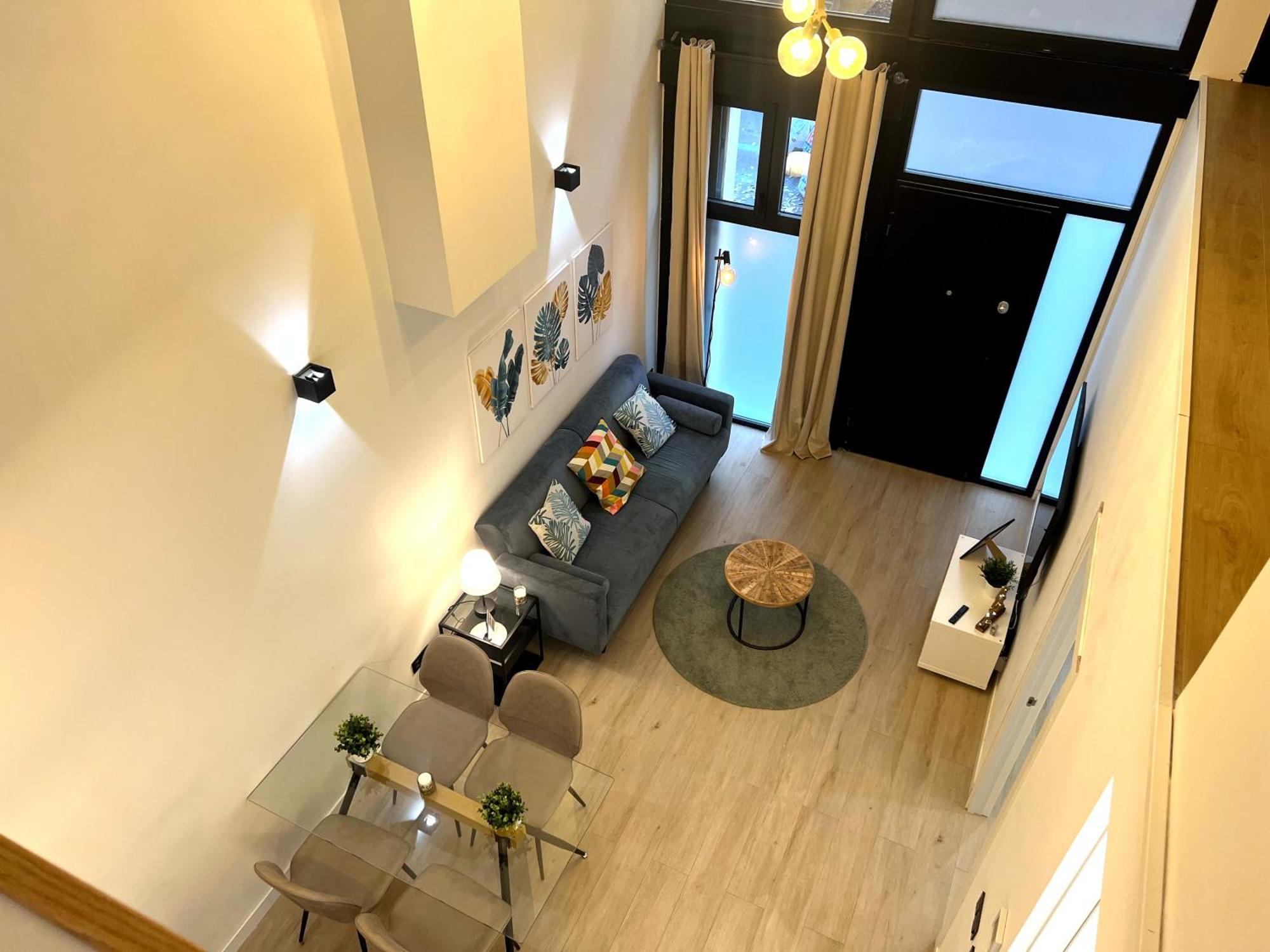 Apartamento Duplex Moderno Y Acogedor Junto A Atocha Madrid Exterior foto