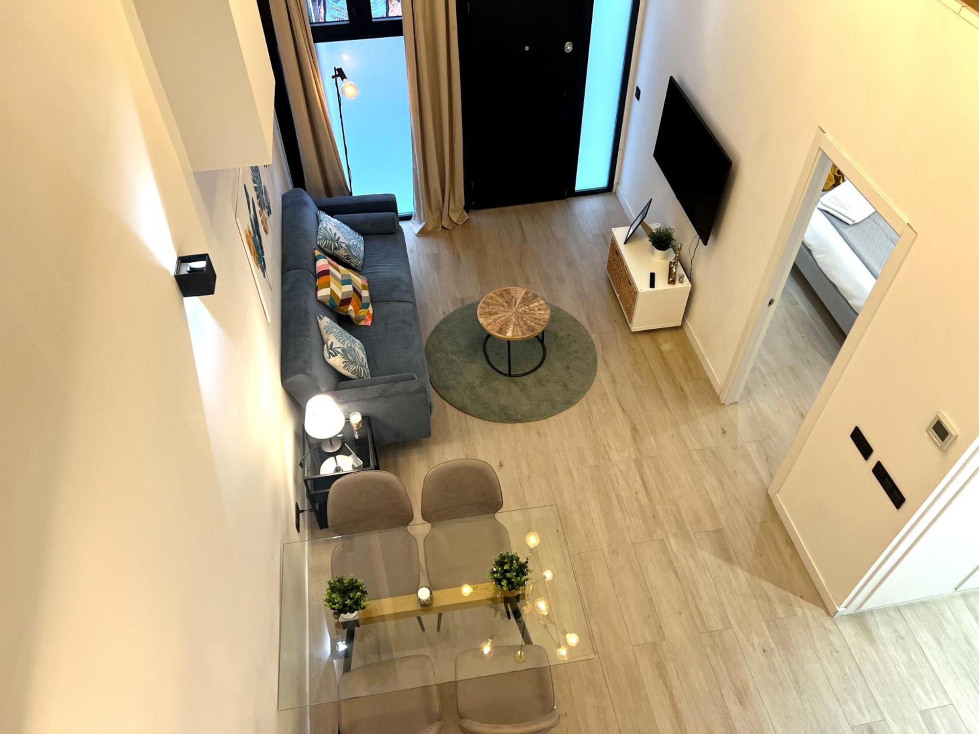 Apartamento Duplex Moderno Y Acogedor Junto A Atocha Madrid Exterior foto
